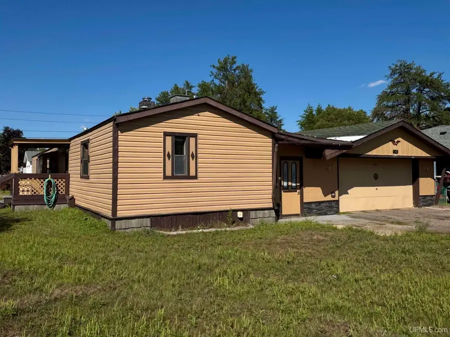 58 E Anthony, Gwinn, MI 49841 - #2