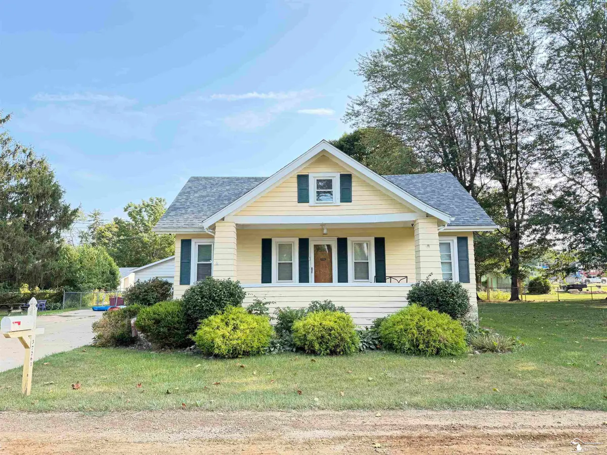 37261 Ellis, New Boston, MI 48164 - #1