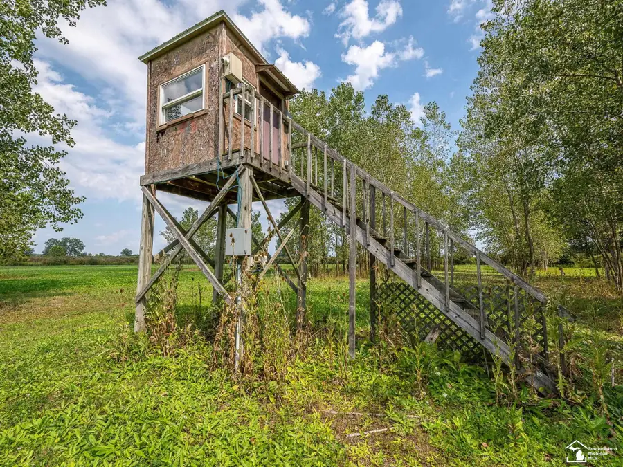 10680 Haggerman, South Rockwood, MI 48179 - #3