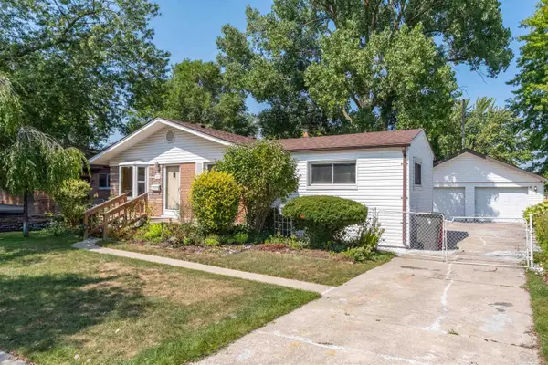 19439 Heckman, Clinton Township, MI 48035