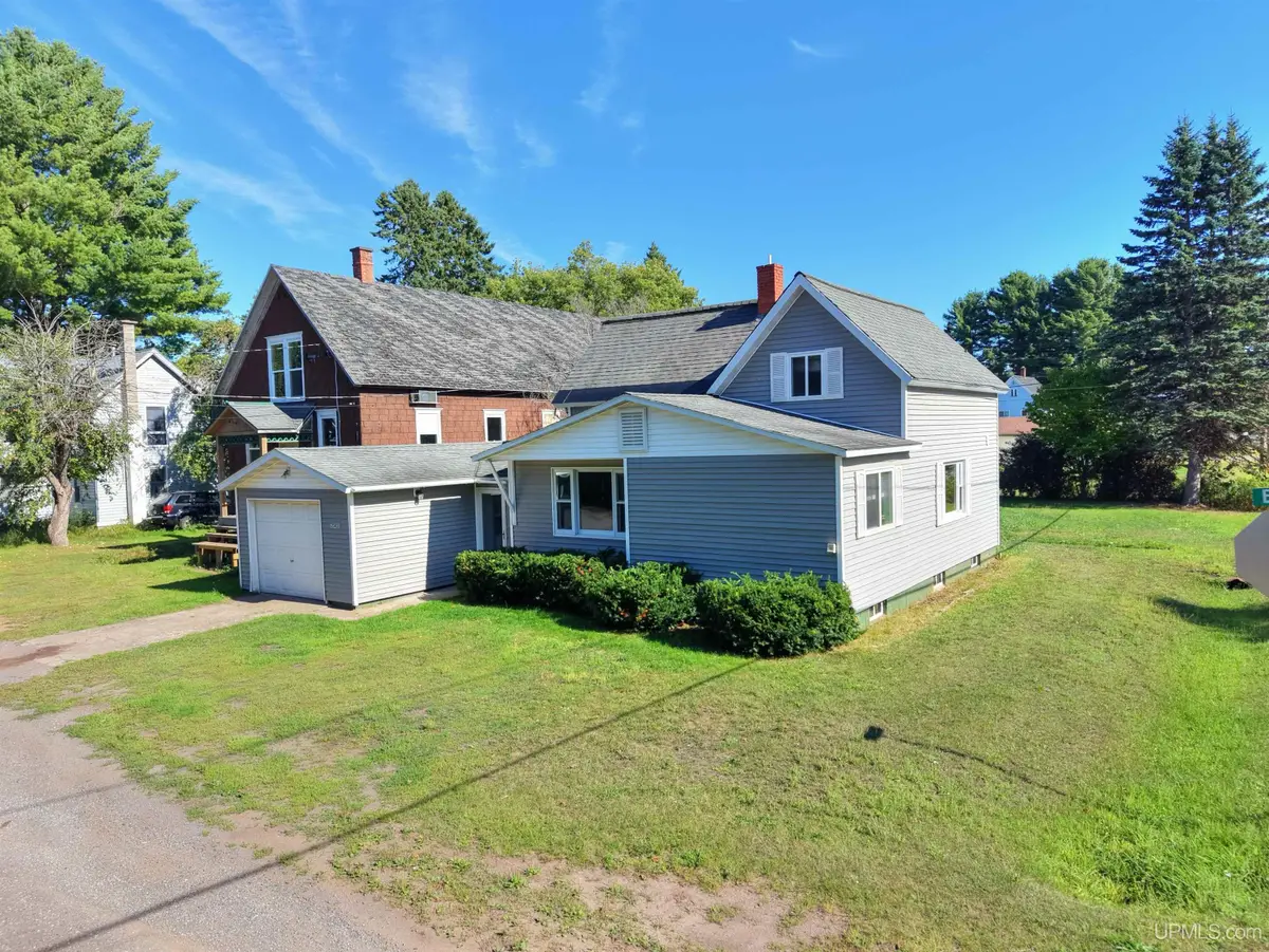 23433 Elm, Dollar Bay, MI 49922 - #1