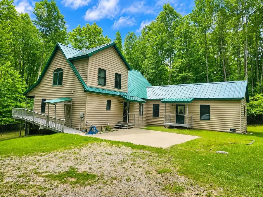 4910 Apple, Farwell, MI 48622 - #2