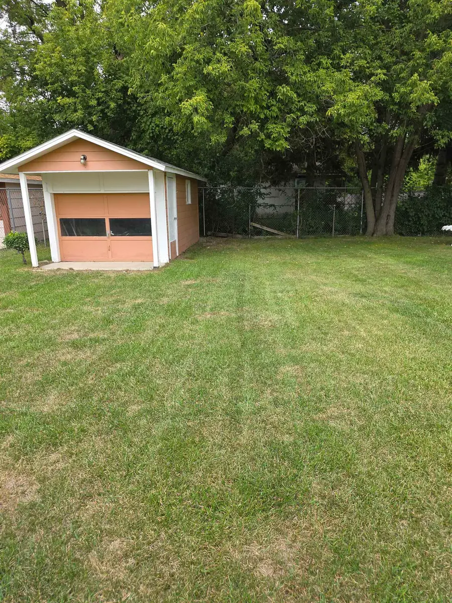 2701 Needham, Saginaw, MI 48601 - #3