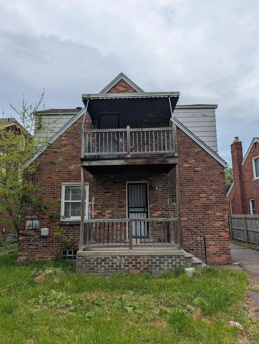 9776 E Outer, Detroit, MI 48213 - #3