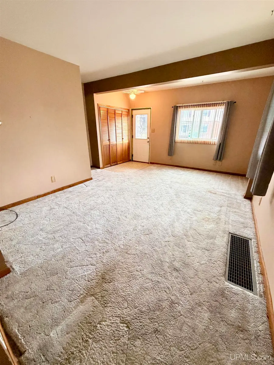 402 E Empire, Ishpeming, MI 49849 - #2