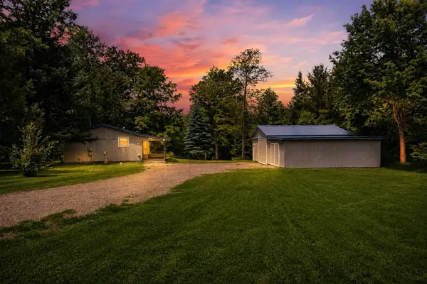 1517 S Whitney, Beaverton, MI 48612