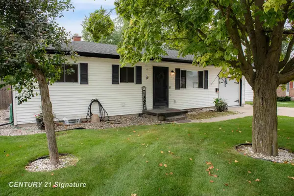 913 Stinson, Saginaw, MI 48604