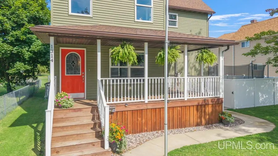 1314 Montana, Gladstone, MI 49837 - #2