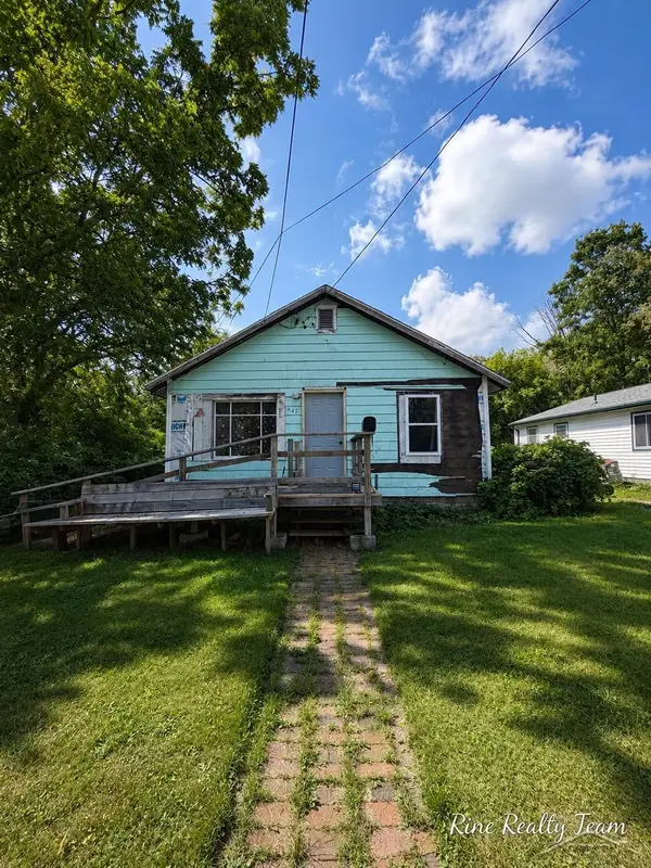2421 Collingwood, Saginaw, MI 48601