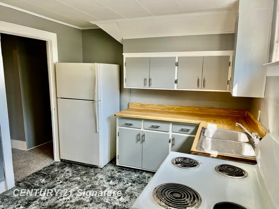 815 Mackinaw, Saginaw, MI 48602 - #3
