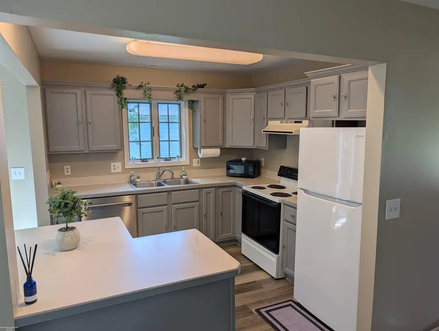 1512 E Gaylord #7, Mount Pleasant, MI 48858 - #3