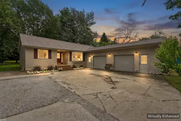 1902 Maple, Smiths Creek, MI 48074