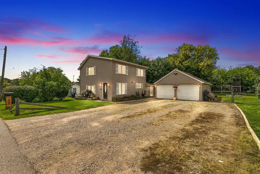 1426 S Pearce, Owosso, MI 48867 - #2