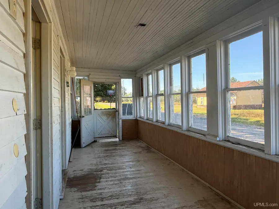 208 Hemlock, Amasa, MI 49903 - #3