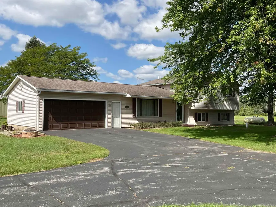 191 N Hockaday, Gladwin, MI 48624 - #2