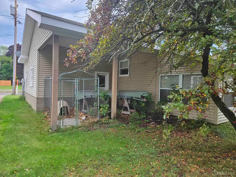 101 Silver, Ontonagon, MI 49953 - #3