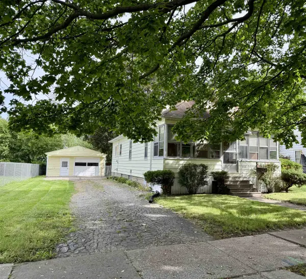 1812 Allegan, Saginaw, MI 48602