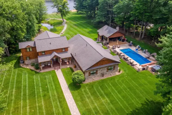 4074 Pineway, Gladwin, MI 48624