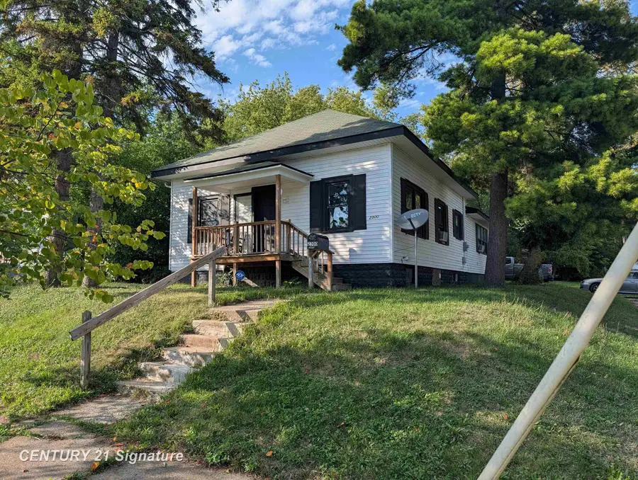 2300 Bagley, Flint, MI 48504 - #3