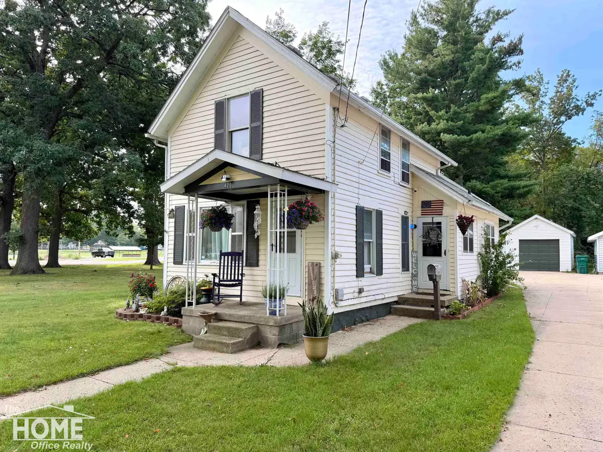 420 E King, Owosso, MI 48867 - #1