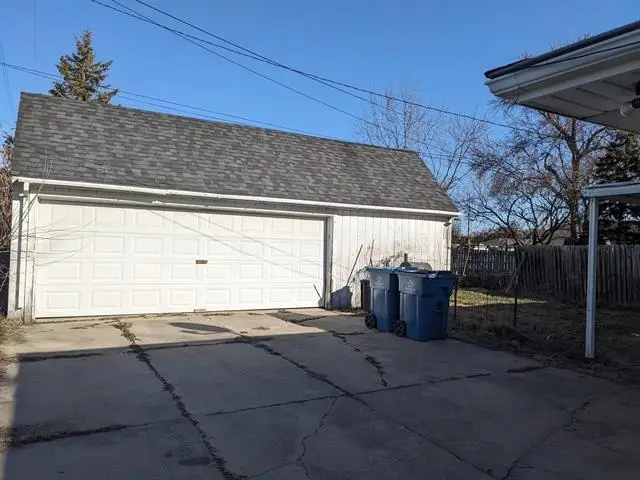 82 Cedar, Bay City, MI 48708 - #2