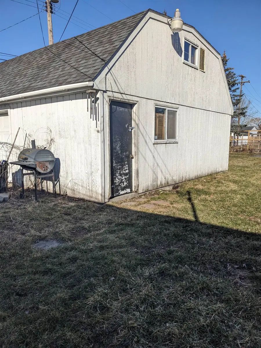 82 Cedar, Bay City, MI 48708 - #3