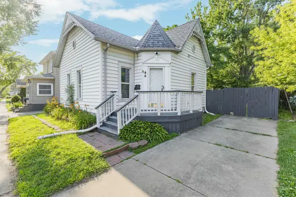 44 Union, Mount Clemens, MI 48043