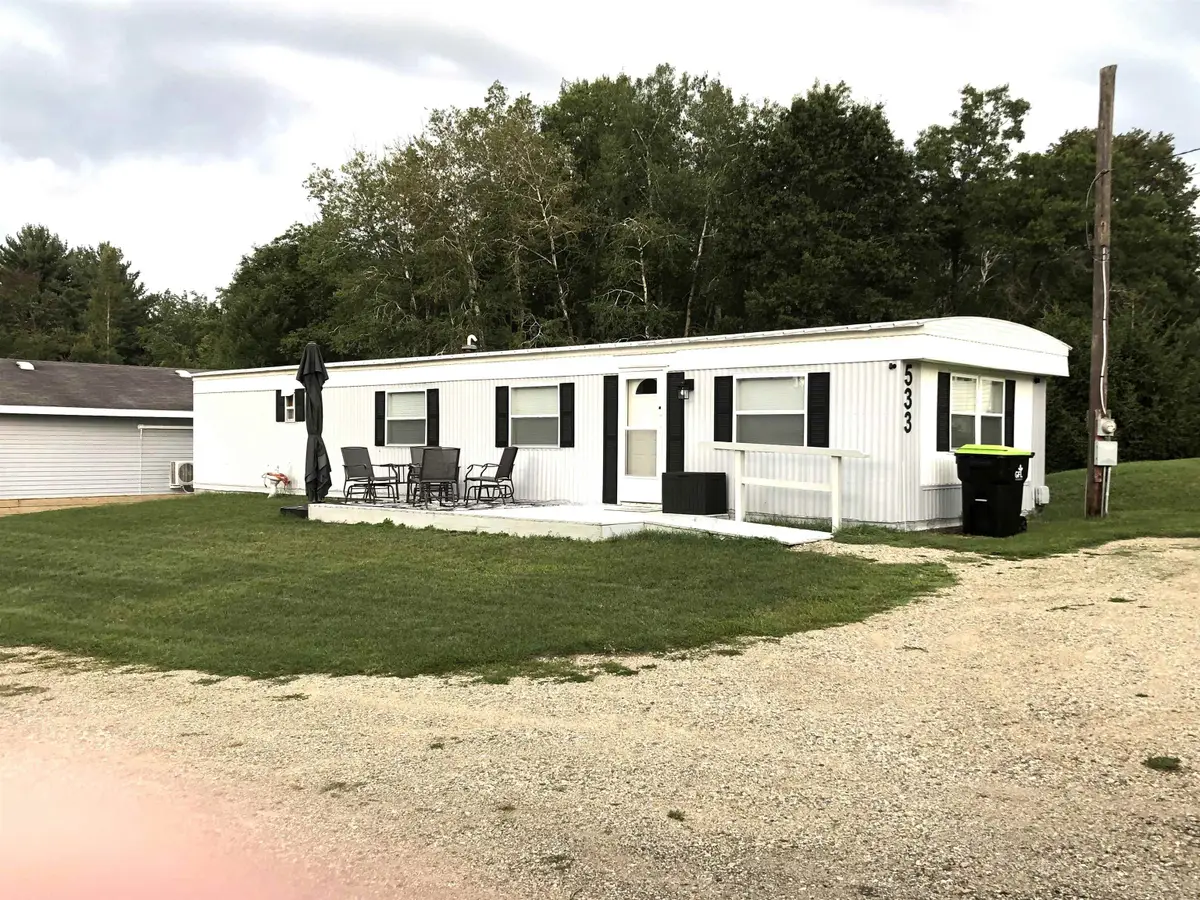 533 N Superior, Farwell, MI 48622 - #1