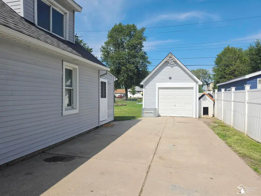 3051 Harborview, Monroe, MI 48162 - #2