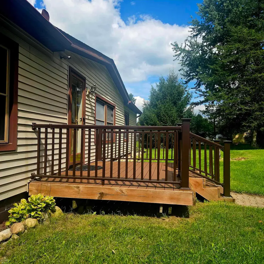 20874 Winifred Ct, Pinckney, MI 48169 - #3