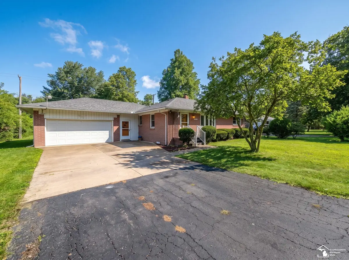 2335 Ready, Carleton, MI 48117 - #1
