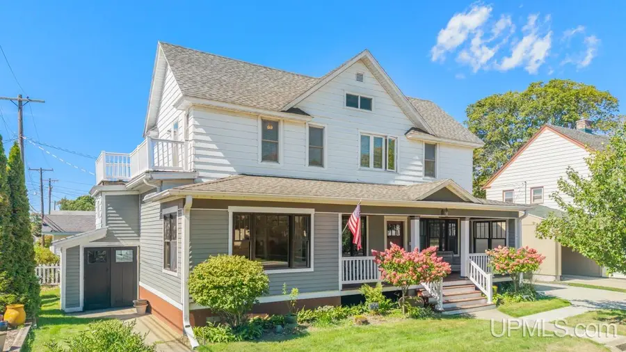 706 Bay, Escanaba, MI 49829 - #3