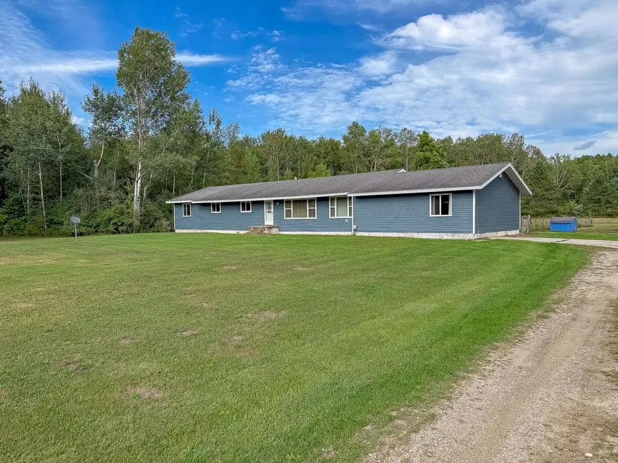 3664 N Geneva, Coleman, MI 48618 - #2