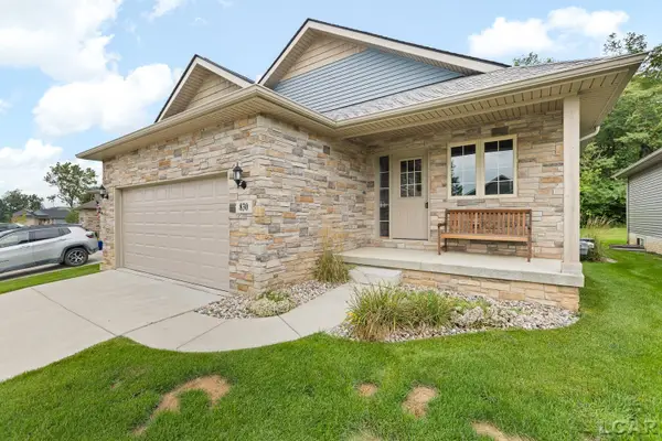 830 War Bonnet Dr, Tecumseh, MI 49286