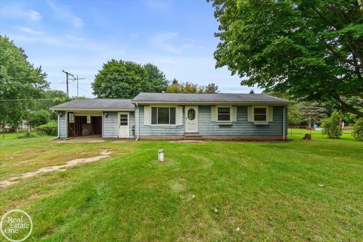 2671 Fish Lake, Lapeer, MI 48446 - #1