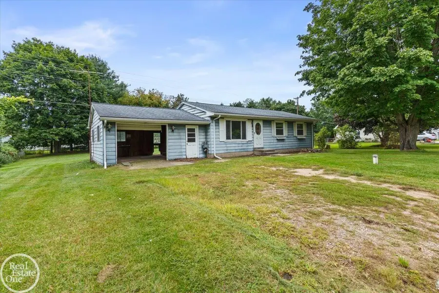 2671 Fish Lake, Lapeer, MI 48446 - #2