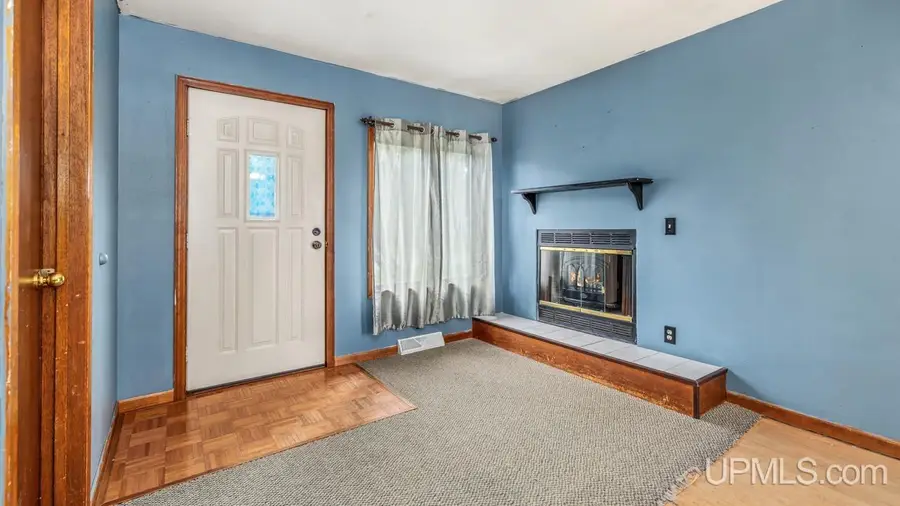 924 Michigan, Kingsford, MI 49802 - #2