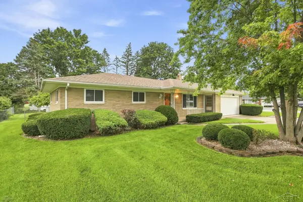 2520 Moonglow, Saginaw, MI 48603