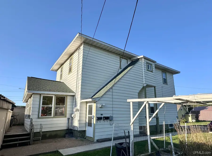1305 Vulcan, Iron Mountain, MI 49801 - #3