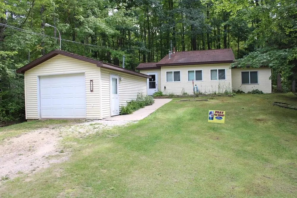 5042 Southwood, Harrison, MI 48625 - #1