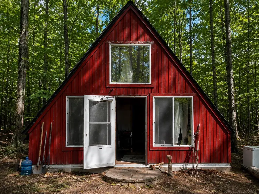 N127 N Round Lake, Wetmore, MI 49895 - #2
