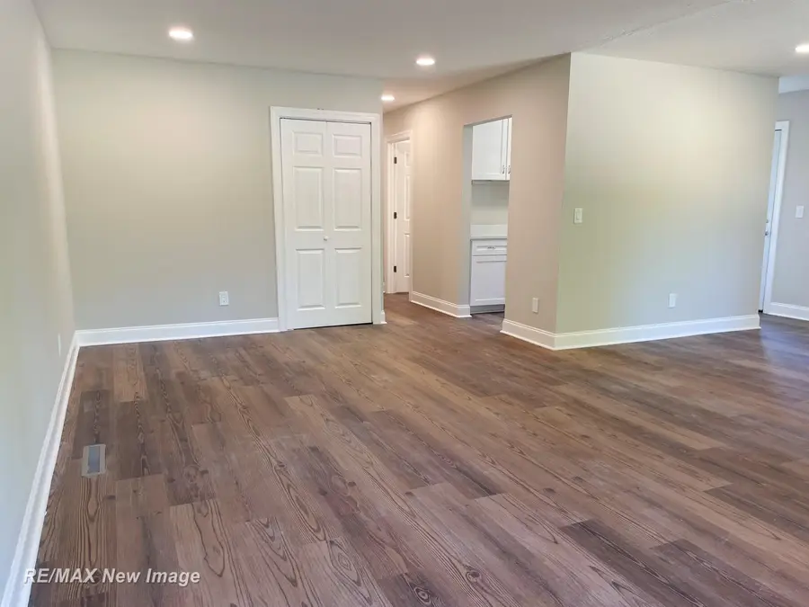 417 S 19th, Saginaw, MI 48601 - #3