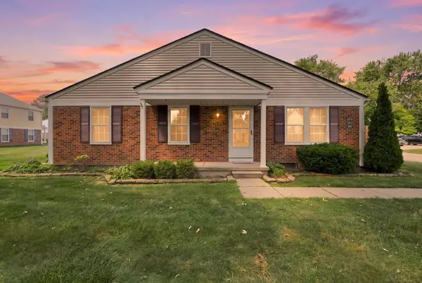 24729 Meadow Creek, Harrison Twp, MI 48045