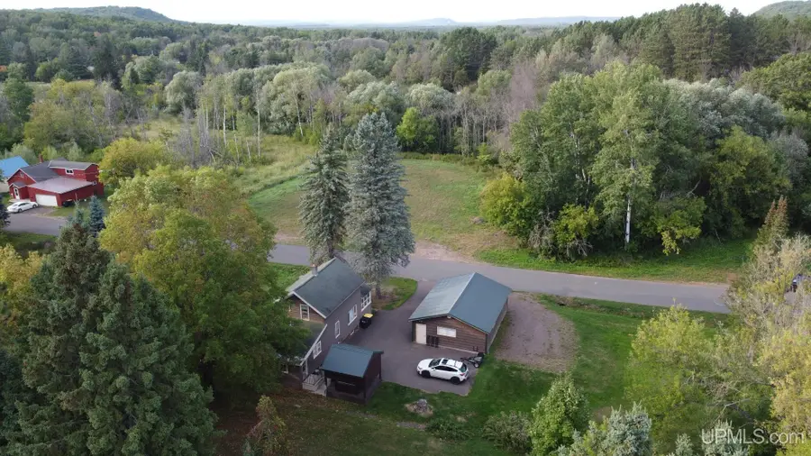 307 E Gold, Bessemer, MI 49911 - #2