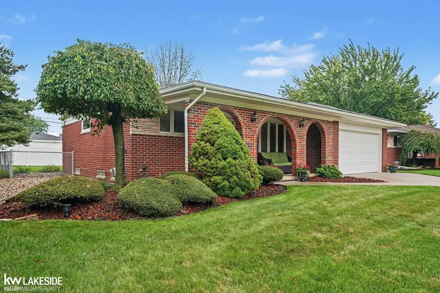 13482 Perry, Warren, MI 48088 - #2