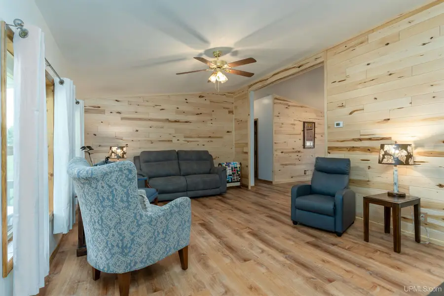 1806 Crose, Iron River, MI 49935 - #2