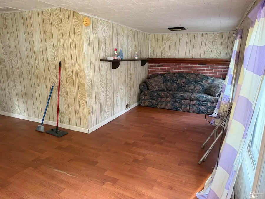 138 Indiana, Carleton, MI 48117 - #2