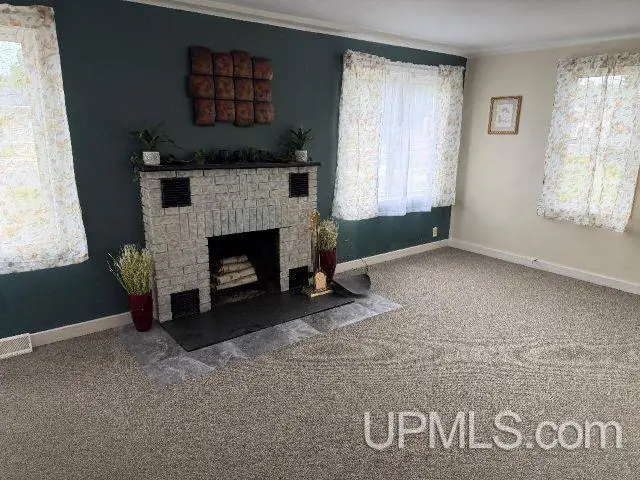 556 Dickinson Blvd, Kingsford, MI 49802 - #2