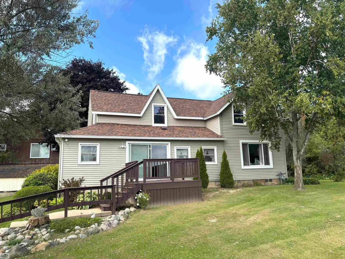 3683 Lake Pleasant, North Branch, MI 48461 - #1