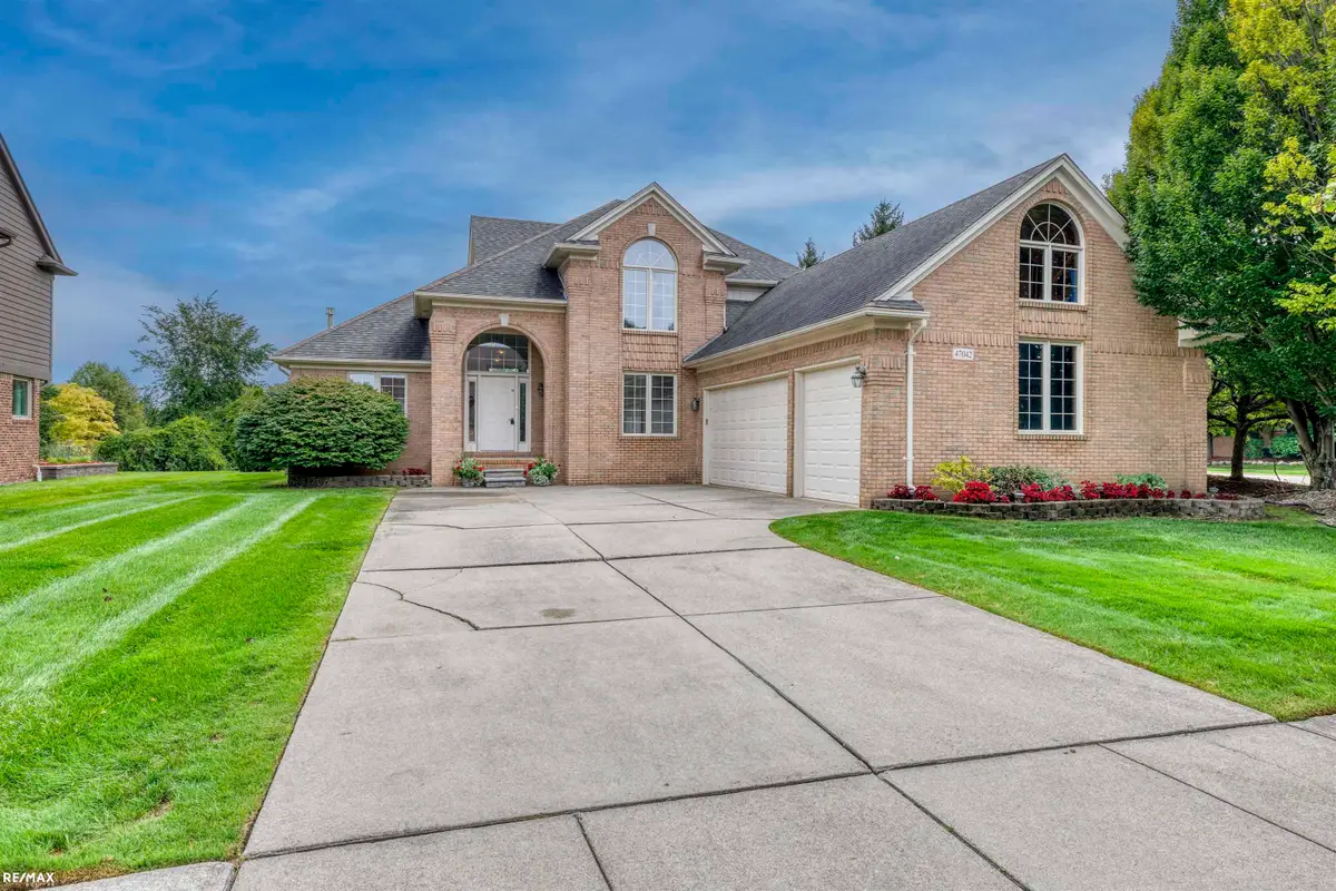47042 Willingham, Shelby, MI 48315 - #1